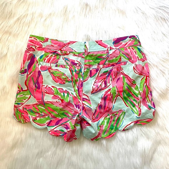 Lilly Pulitzer Buttercup Floral Scalloped Shorts - Picture 8 of 8